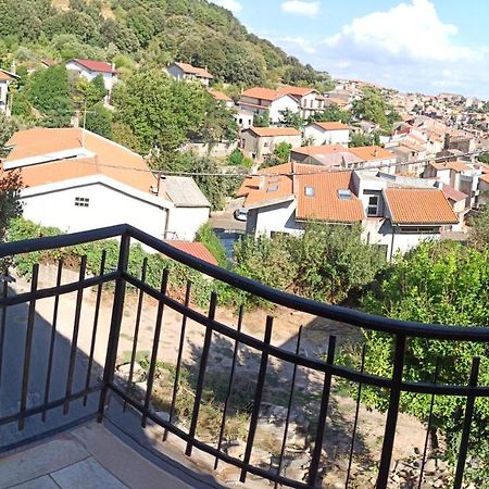 Casa Sias Lägenhet Santu Lussurgiu Exteriör bild