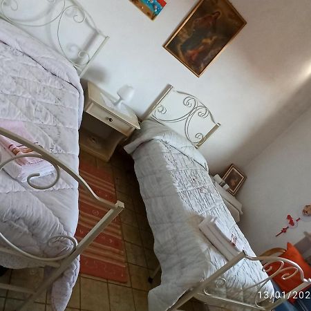 Casa Sias Lägenhet Santu Lussurgiu Exteriör bild