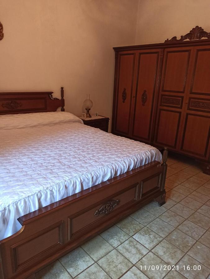 Casa Sias Lägenhet Santu Lussurgiu Exteriör bild