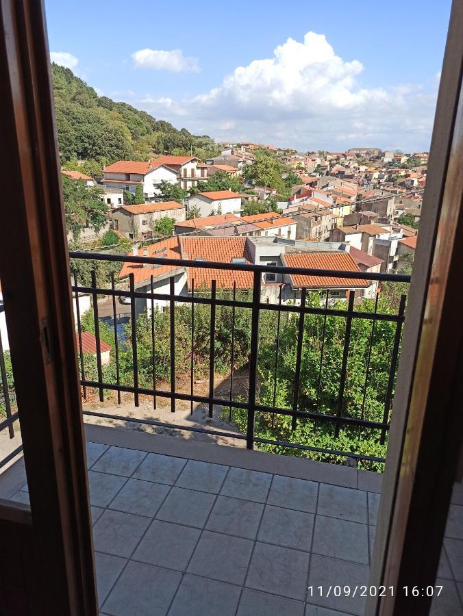 Casa Sias Lägenhet Santu Lussurgiu Exteriör bild