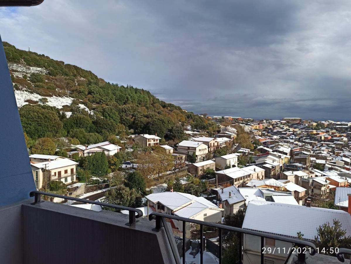 Casa Sias Lägenhet Santu Lussurgiu Exteriör bild