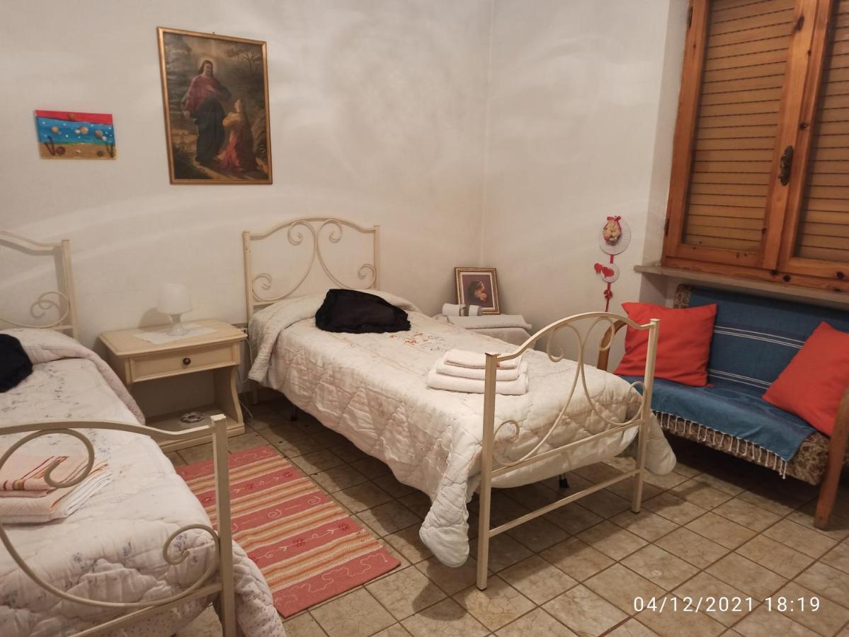 Casa Sias Lägenhet Santu Lussurgiu Exteriör bild