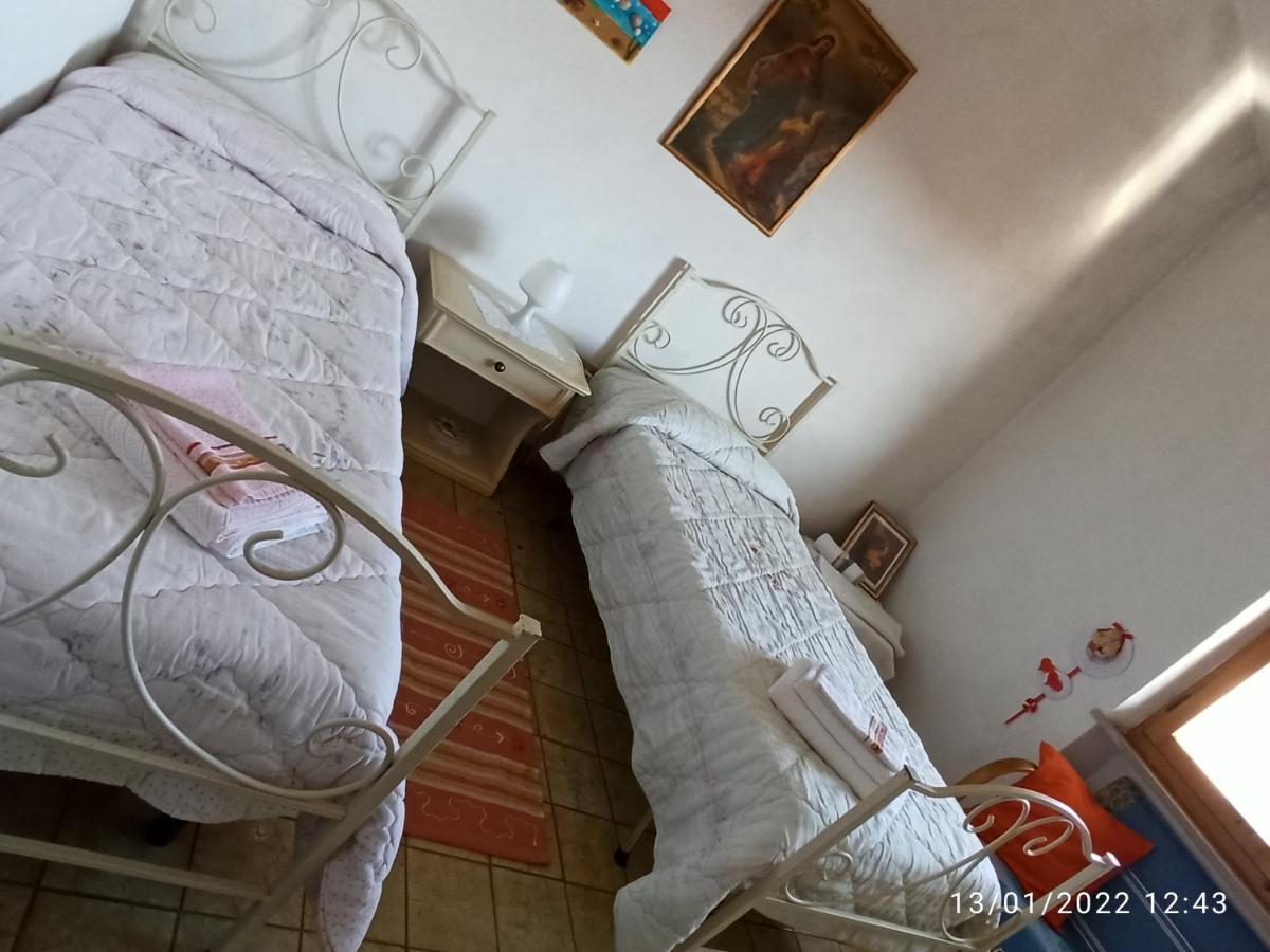 Casa Sias Lägenhet Santu Lussurgiu Exteriör bild