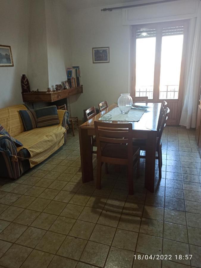 Casa Sias Lägenhet Santu Lussurgiu Exteriör bild