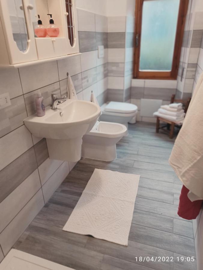 Casa Sias Lägenhet Santu Lussurgiu Exteriör bild